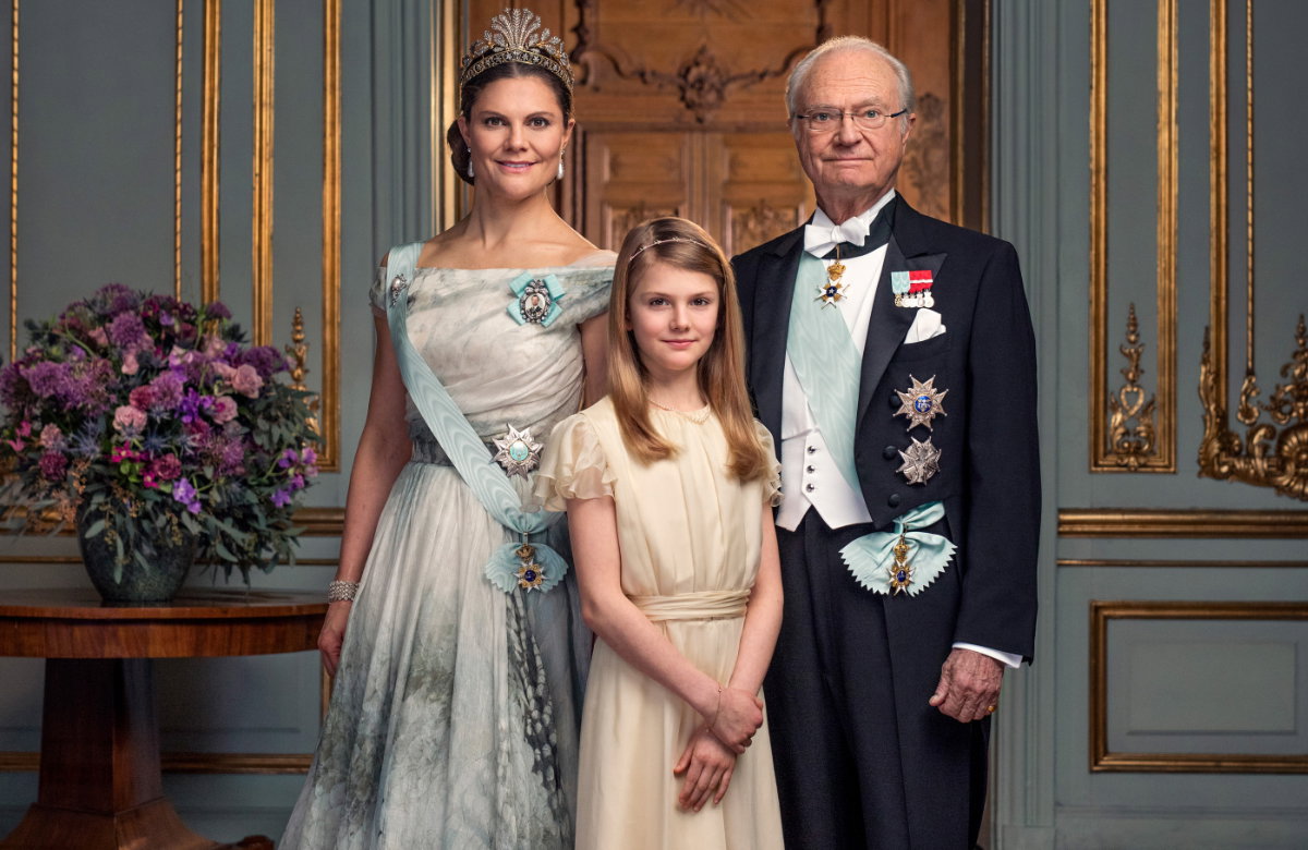 Victoria von Schweden, Estelle von Schweden und König Carl Gustav