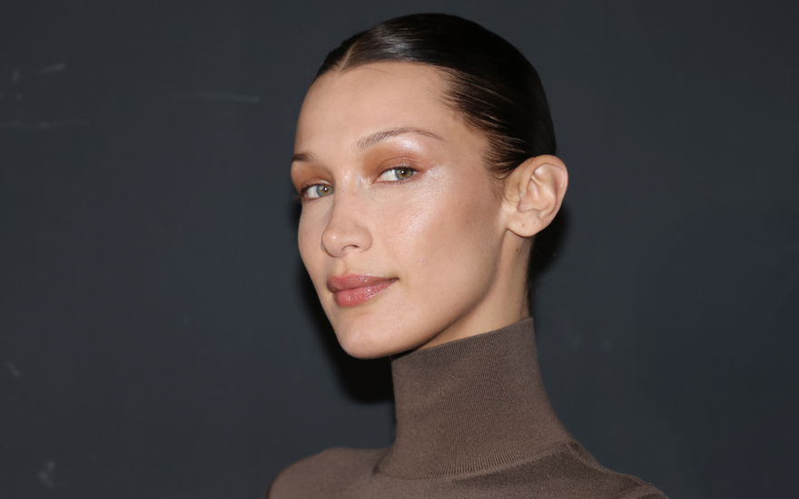 Skinny Eyebrows sind zurück: So tragen wir die Trend-Augenbrauen der 90er heute