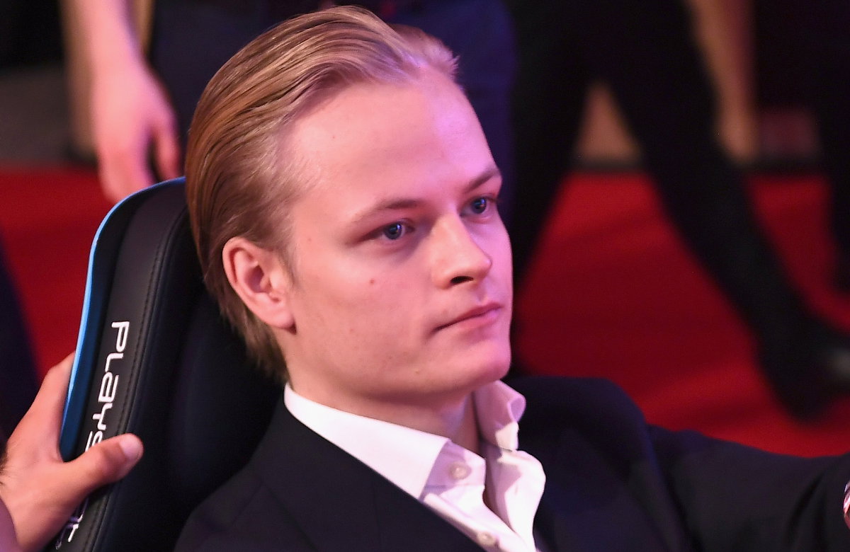 Marius Borg Hoby guckt ernst