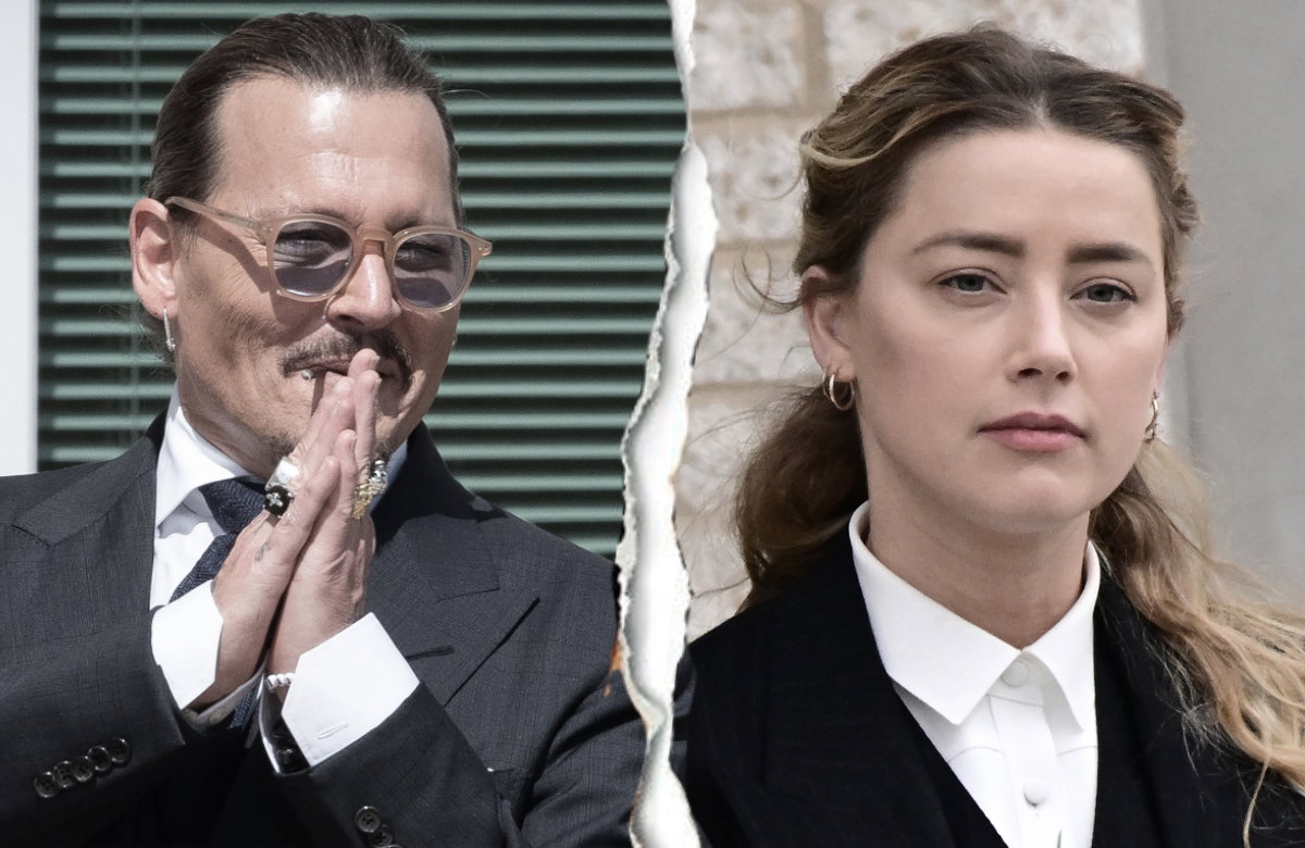 Johnny Depp lächelt und schlägt seine Hände zusammen. Amber schaut ernst