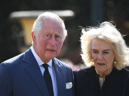 König Charles III.: "Zutiefst erschüttert" – Erstes Statement mit Königin Camilla