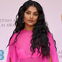 "Bridgerton"-Star Simone Ashley: Extra-Glanz dank Hair Oiling