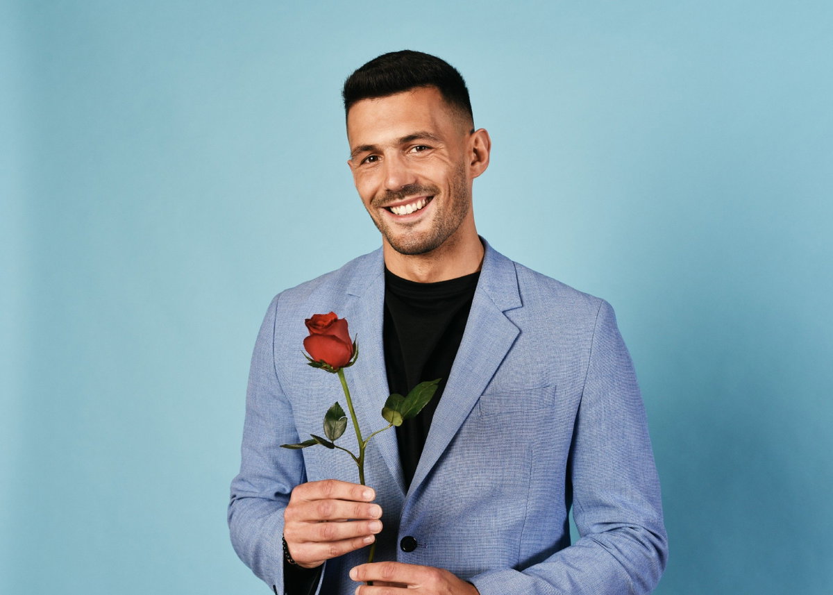 "Die Bachelorette" 2022 Kandidaten: Max Wilschrey verließ "Die Bachelorette" freiwillig in Folge 4