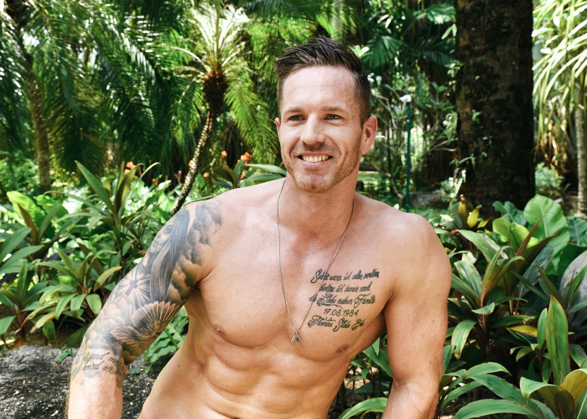 Bachelorette 2022: Tim in Badehose
