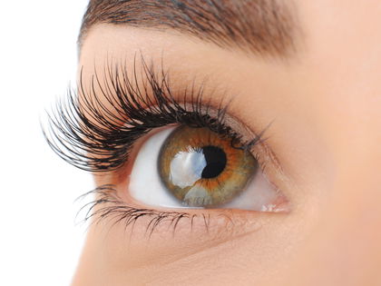 Mascara: Diese transparente Wimperntusche pflegt wie ein Serum