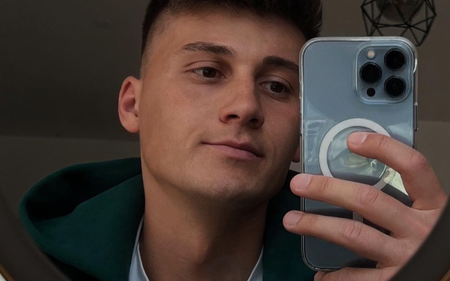 Fynn Lukas Kunz Handy-Selfie