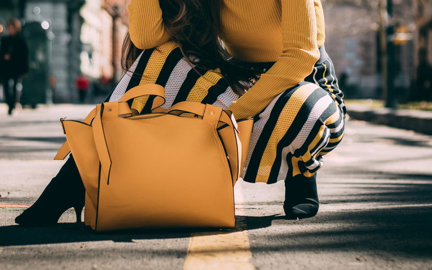 Mode-Trend 2022: Gelbe Handtaschen sind DAS Sommer-Must-have