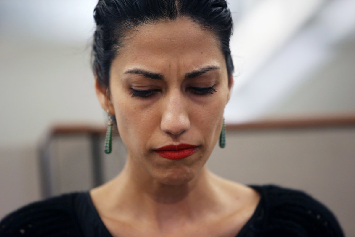 Huma Abedin niedergeschlagen