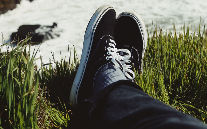 Schuh-Trend 2022: Diese Sneaker tragen alle Influencer – und sie kosten nicht mehr als 50 Euro!