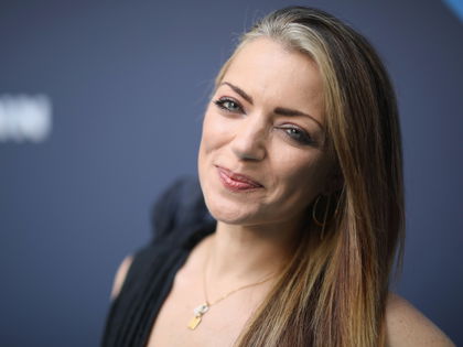 Anne Menden: So tickt GZSZ-Zicke Emily privat