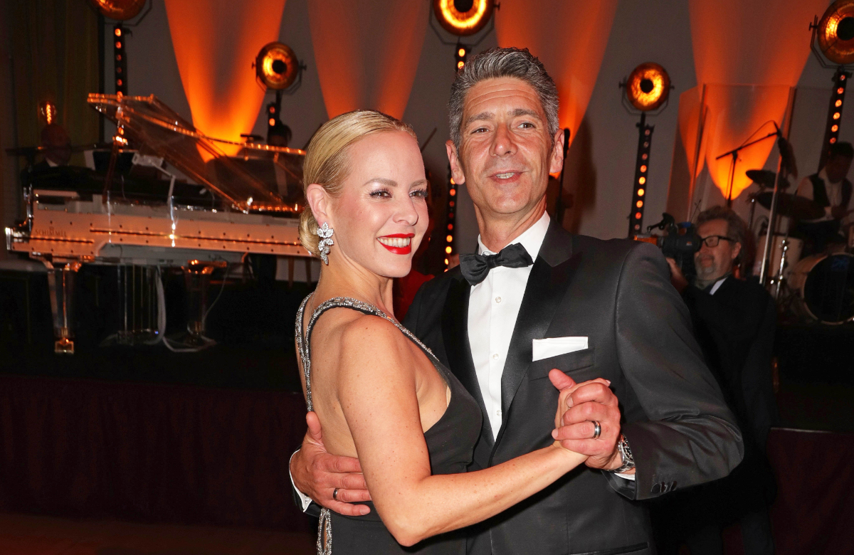 Isabel Edvardsson glücklich mit ihrem Mann Marcus Weiß