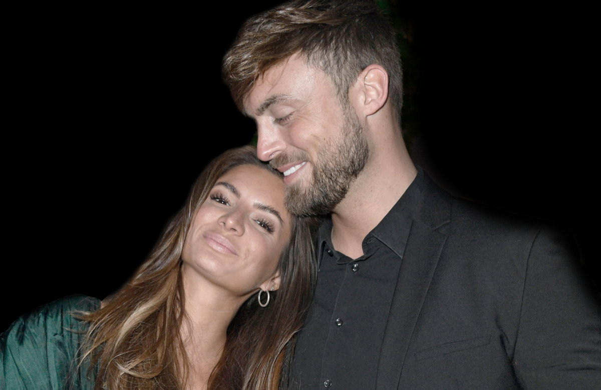 Michèle de Roos und Niko Griesert kuscheln