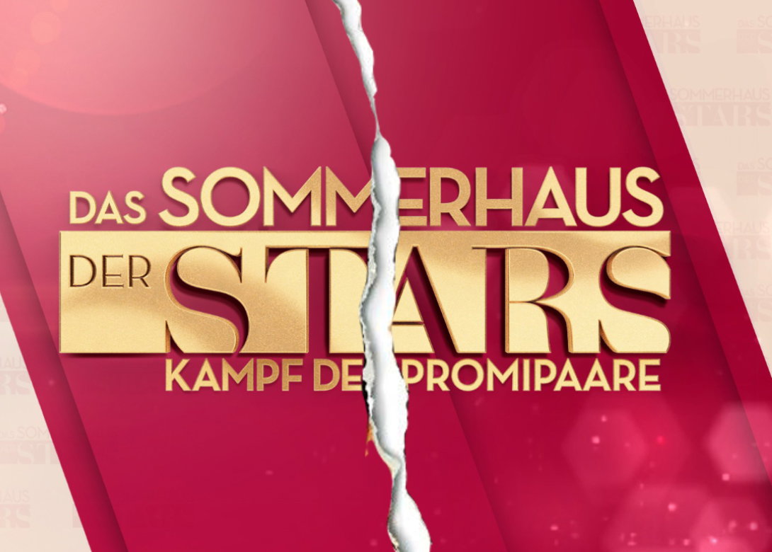 Das "Sommerhaus der Stars"-Logo in gold vor rotem Hintergrund mit einem Riss in der Mitte.