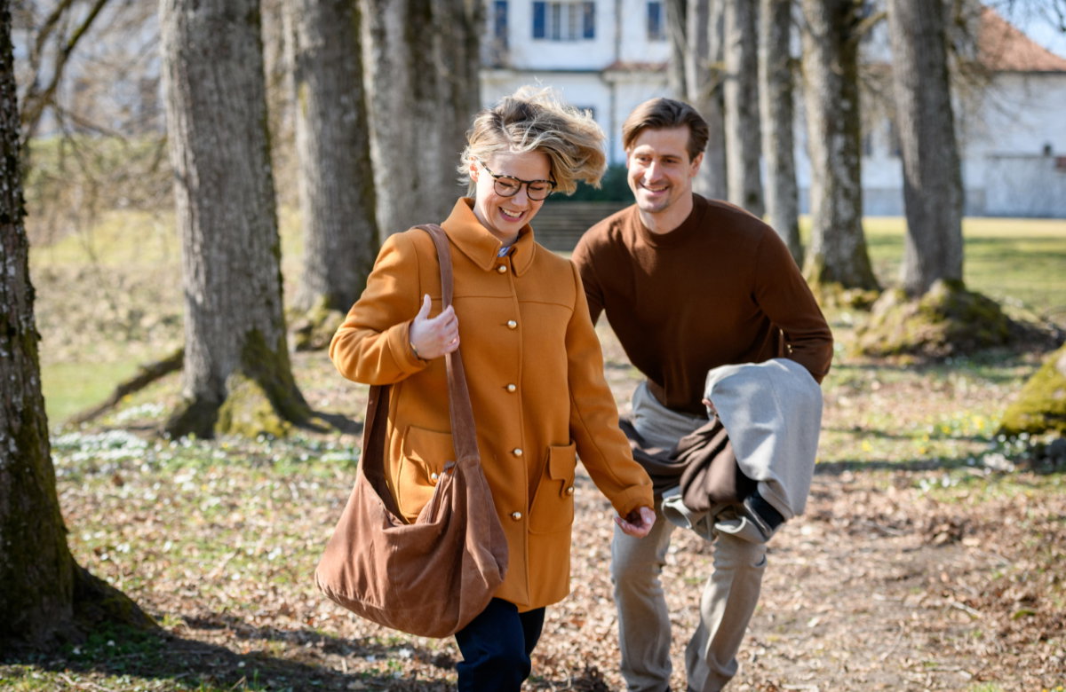 Paul und Josie lachen