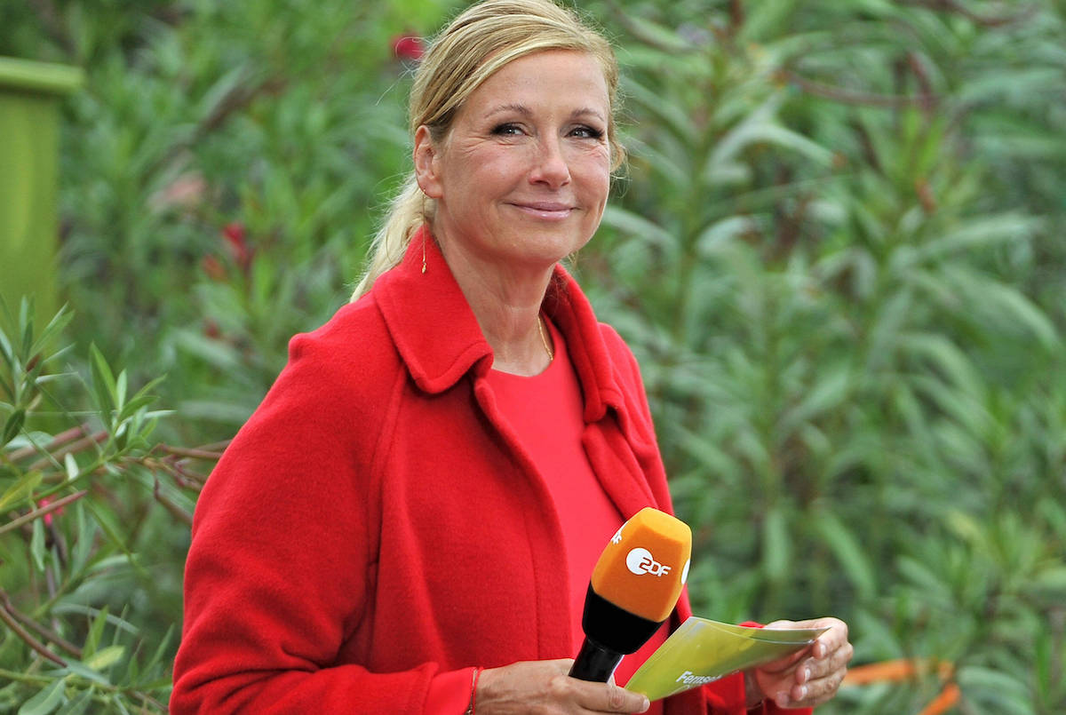 Andrea Kiewel lächelt