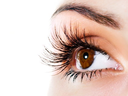 Laut Flaconi: DAS ist das beste Wimpernserum
