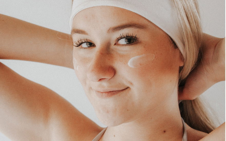 Anti-Aging: DAS ist das beste Serum für Mischhaut