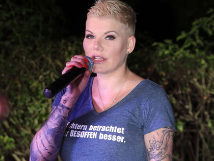 Melanie Müller: Bitterer Absturz - Anklage nach Hitlergruß-Vorwurf