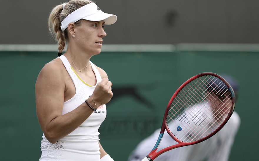 Angelique Kerber beim Tennisspielen