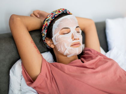 Anti-Aging: Diese Retinol-Tuchmaske reduziert Falten um 56 Prozent