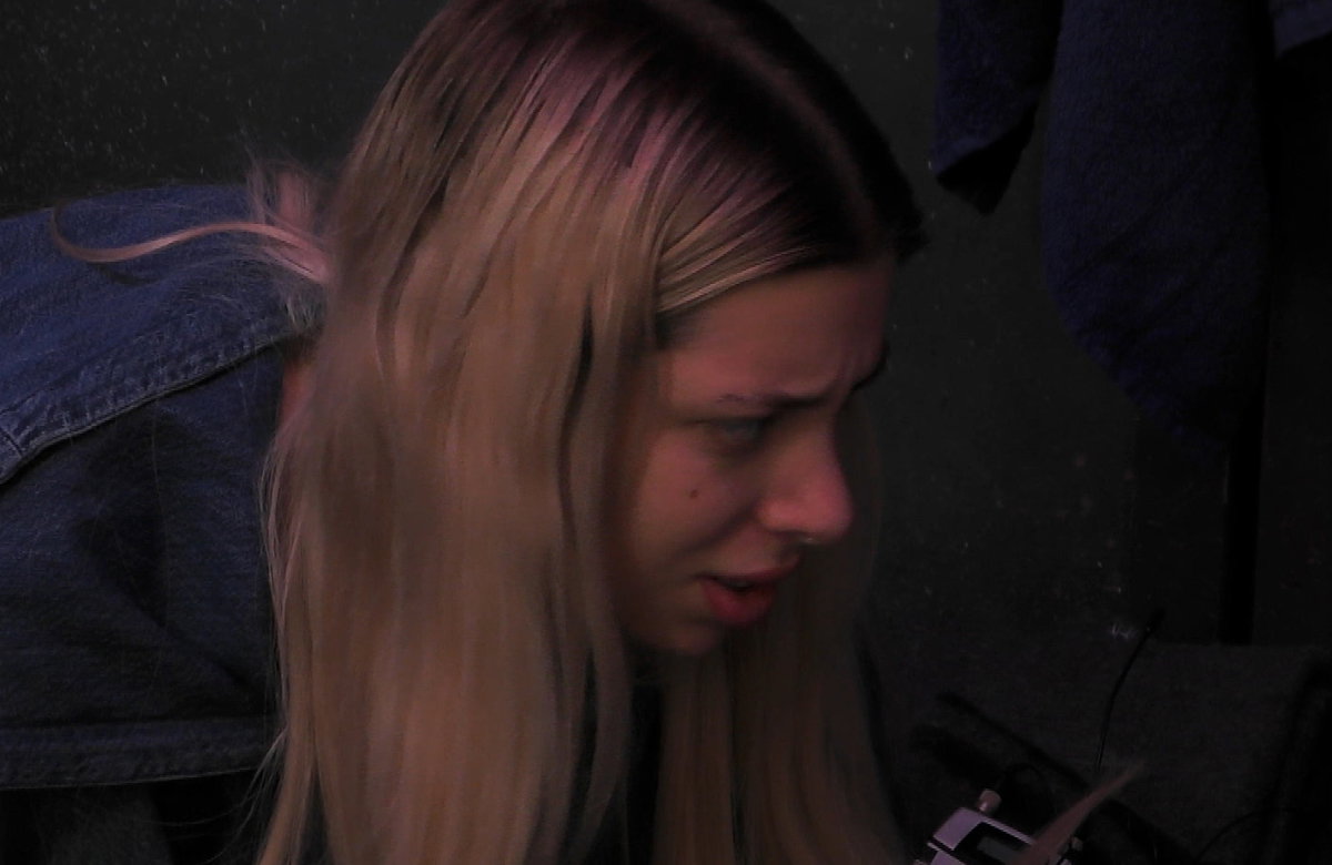 Walentina Doronina guckt bei "Promi Big Brother" sauer