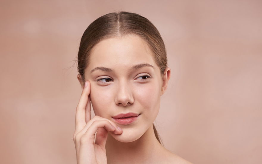 Retinol aus der Apotheke: Die besten Anti-Aging-Cremes und Seren mit Vitamin A