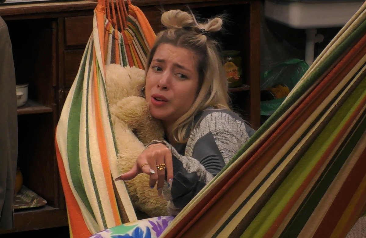 Walentina Doronina schießt auf dem "Promi Big Brother"-Dachboden gegen Jeremy Fragrance