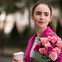 "Emily in Paris": Lily Collins schwört auf DIESE LED-Maske