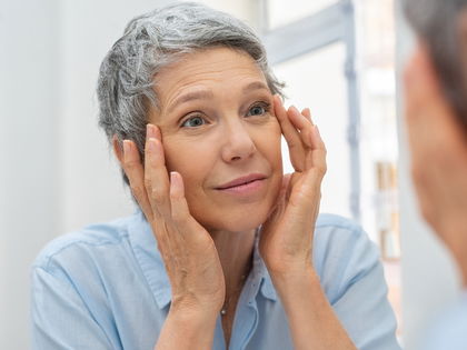 Anti-Aging: Mit dieser 4-Euro-Creme wird die Haut ab 60 direkt 3-fach verjüngt