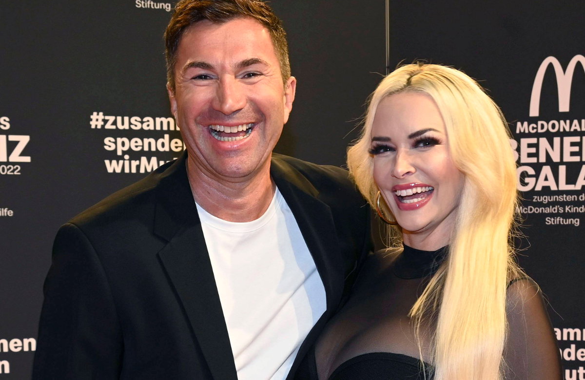 Lucas Cordalis und Daniela Katzenberger lachen