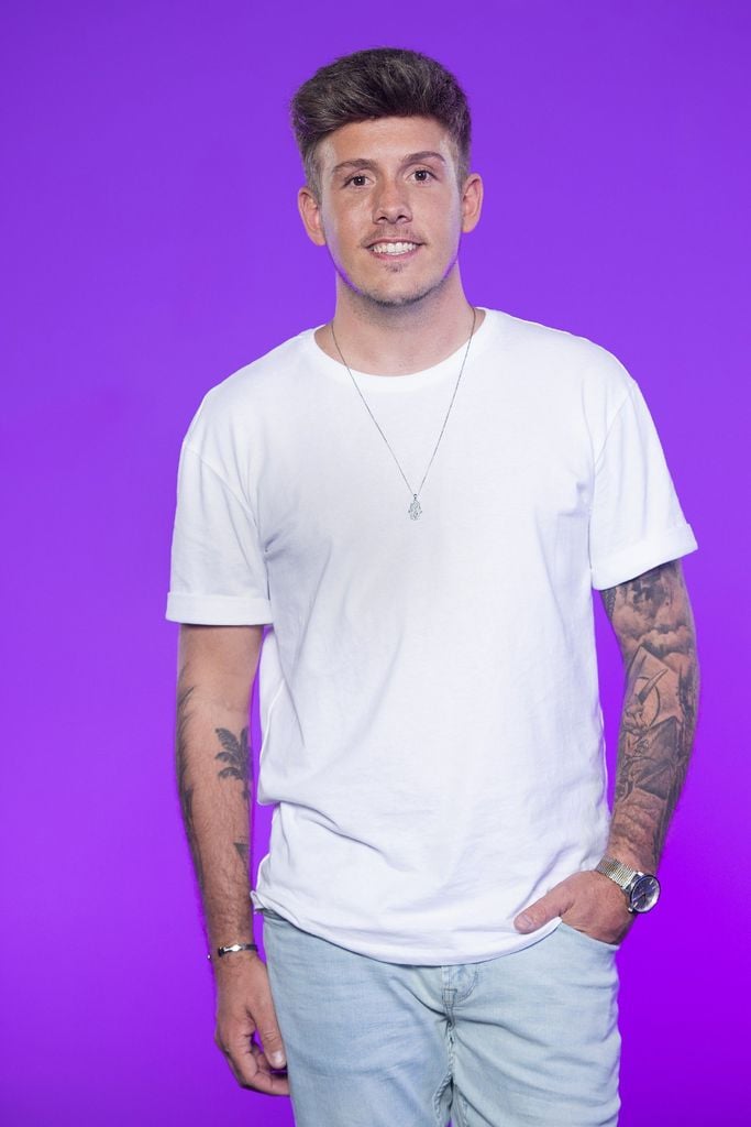 Chris bei "Make Love, Fake Love"