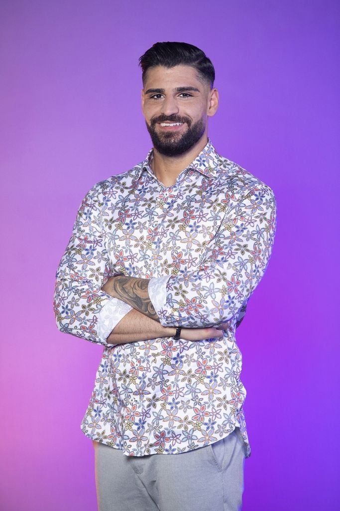 Musti bei "Make Love, Fake Love"