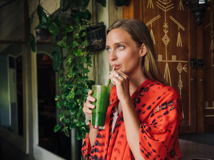 Athletic Greens & Co: Diese Power-Drinks machen fit und gesund 