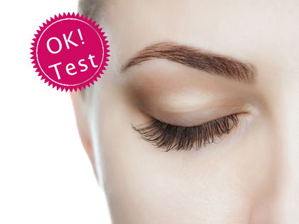 Rizinusöl für die Wimpern: Darum solltest du auf das Naturprodukt setzen