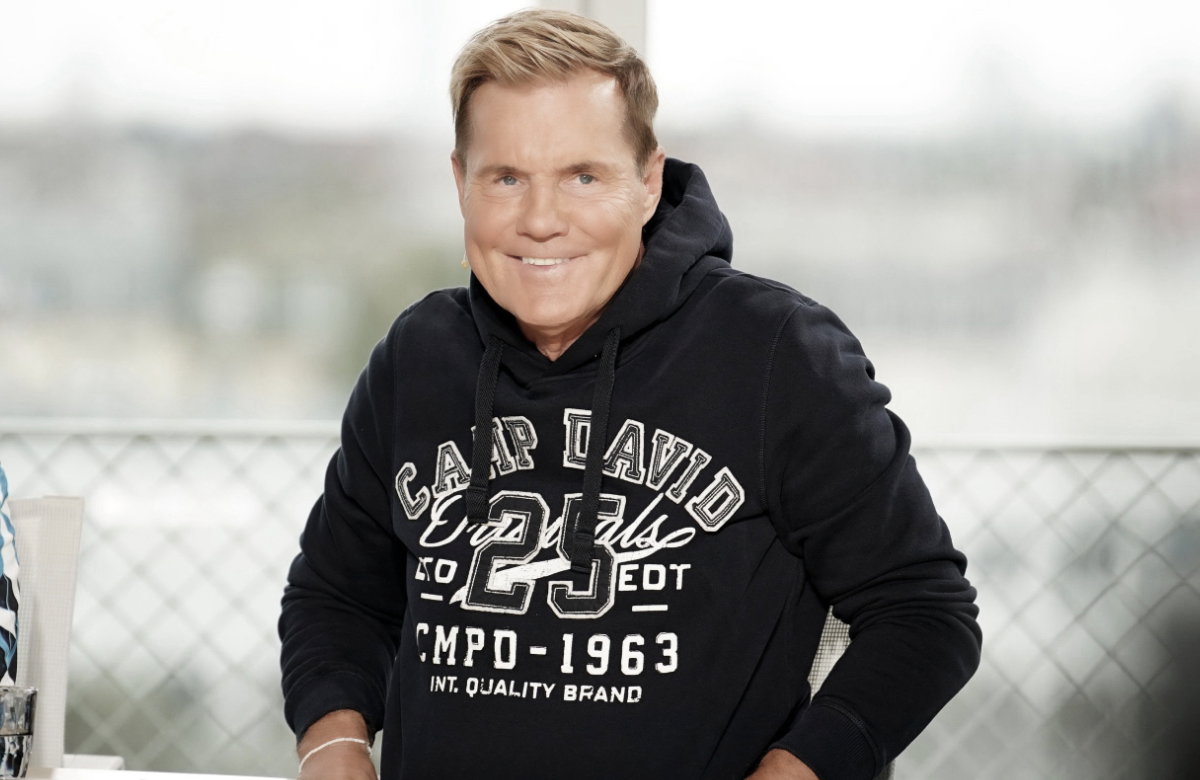 Dieter Bohlen lächelt bei DSDS