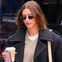 Laut Hailey Bieber: Der Blunt Bob ist DER Trend-Schnitt 2023 – und so stylen wir ihn!