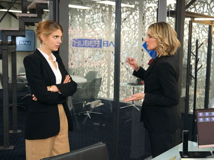 "Unter uns": Stella erwischt Paco und Eva