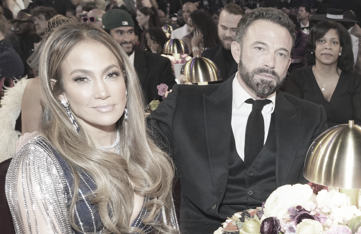 Ben Affleck und Jennifer Lopez genervt bei den Grammys 2023