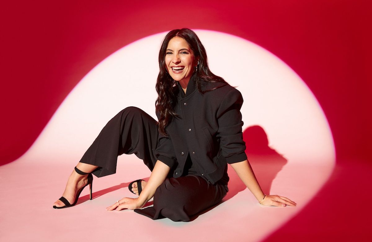 Chryssanthi Kavazi Let's Dance Promi-Cast 2023 RTL schwarzes Hemd und Hose