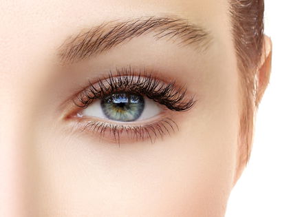 Laut User: Dieses 8-Euro-Wimpernserum "ist das beste aller Zeiten"