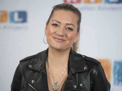 DSDS-Star Juliette Schoppmann: Gebärmutter entfernt – "Wahnsinnig schmerzhaft und gefährlich"