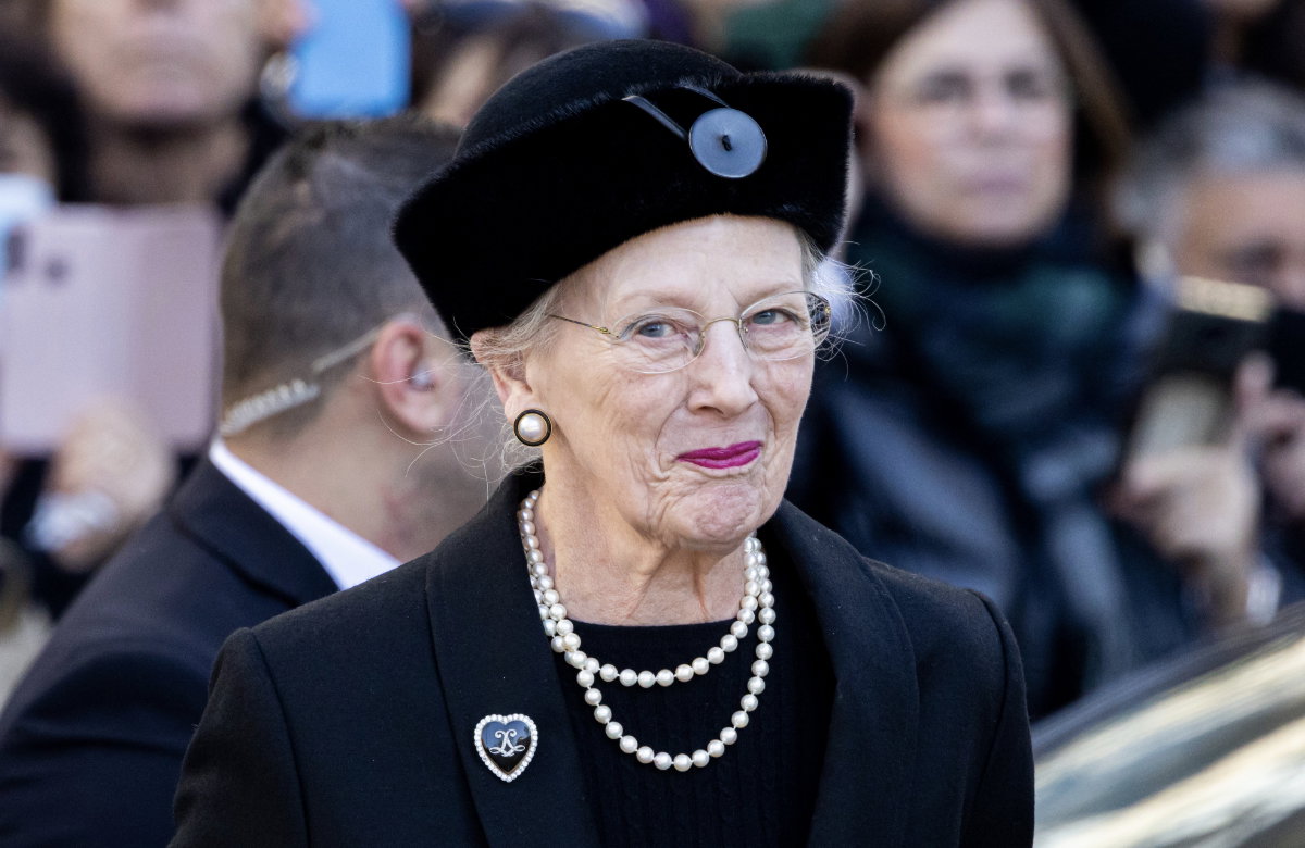 Königin Margrethe lächelt.