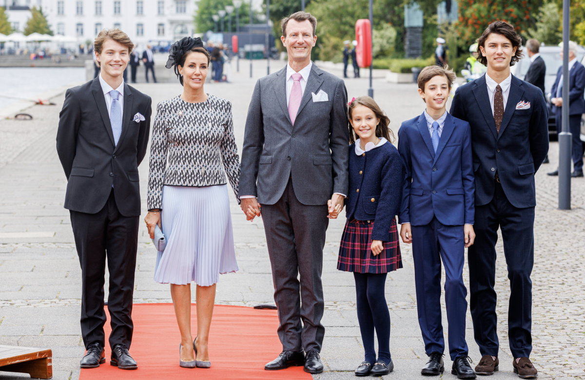 Prinz Joachim und Prinzessin Marie mi ihren Kindern.