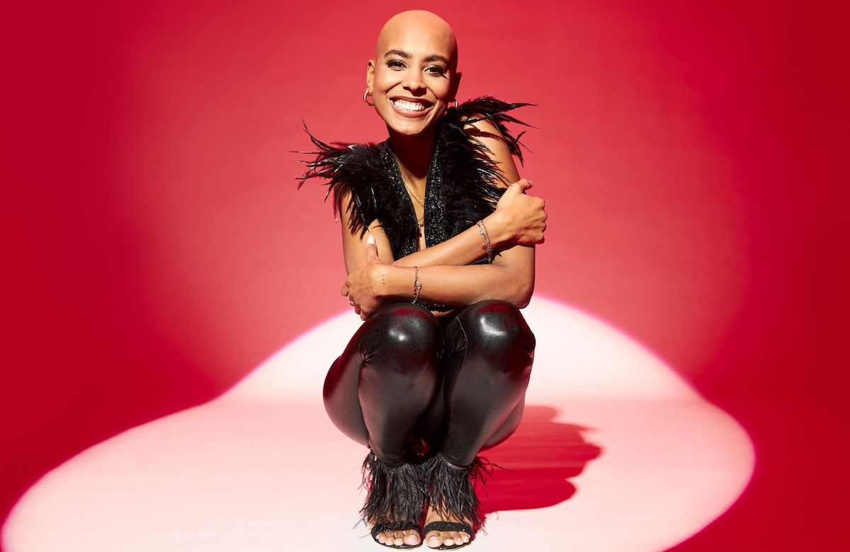 Sharon Battiste Let's Dance Promi-Cast 2023 RTL schwarze Lederhose