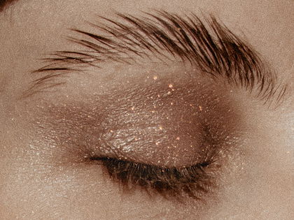 Beauty-Trend 2023: Dieses Gel laminiert die Augenbrauen – und es ist 25 % reduziert