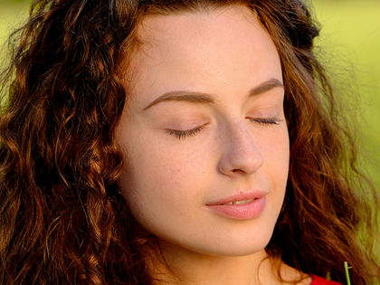 Make-up: Dieser Drogerie-Bestseller ist effektiv wie gleich 4 Produkte