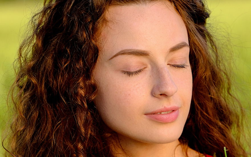 Make-up: Dieser Drogerie-Bestseller ist effektiv wie gleich 4 Produkte
