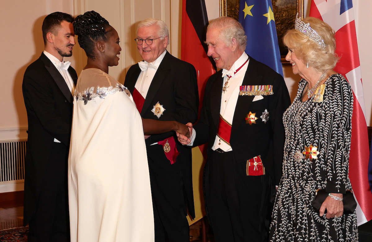 König Charles, Camilla und Motsi Mabuse beim Staarsbankett