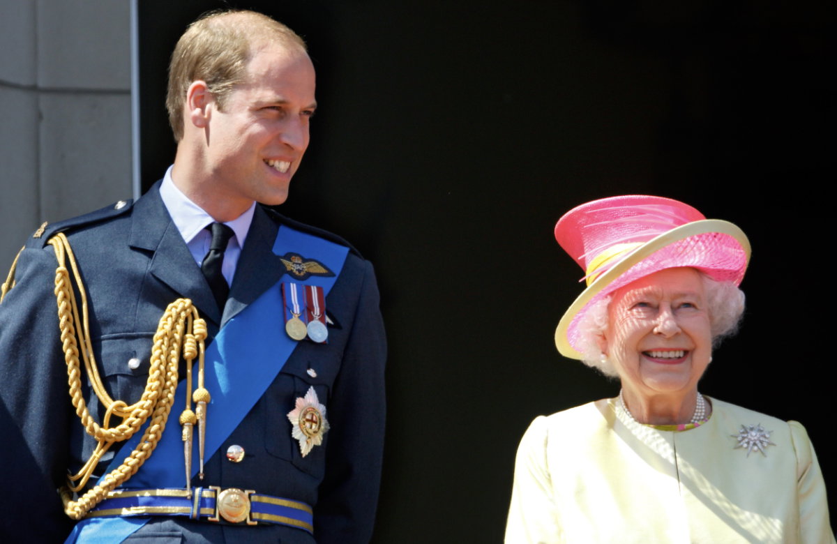 Prinz William und seine Großmutter Queen Elizabeth II.