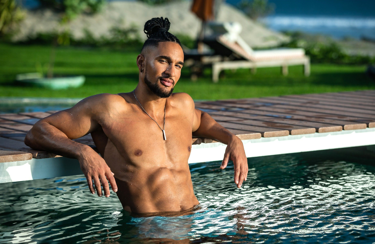 "Bachelor" 2023 David Jackson posiert nachdenklich